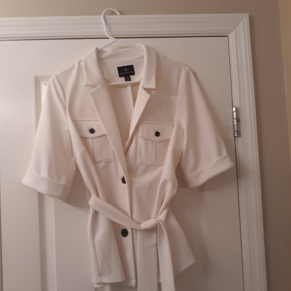 NWOT - Worthington belted short sleeve jacket - M